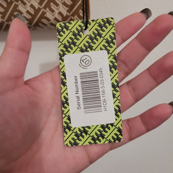 JW PEI Flap Wallet - Picture 13 of 14